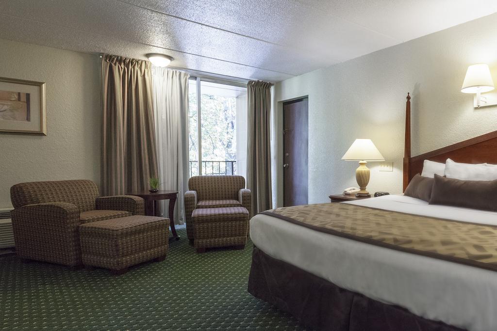 Four Seasons Motor Lodge Gatlinburg Esterno foto